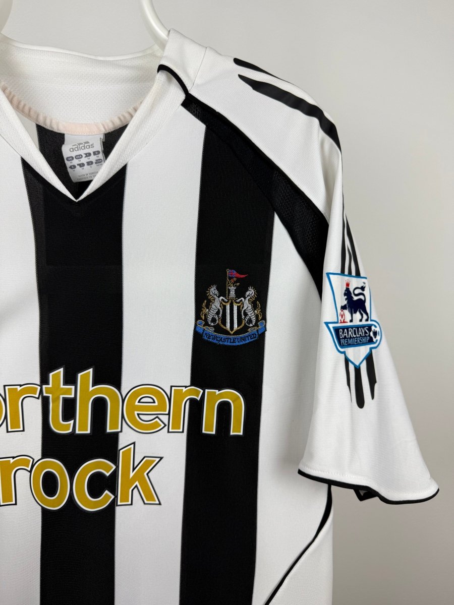 Alan Shearer - Newcastle 2005/06 home shirt 🏴