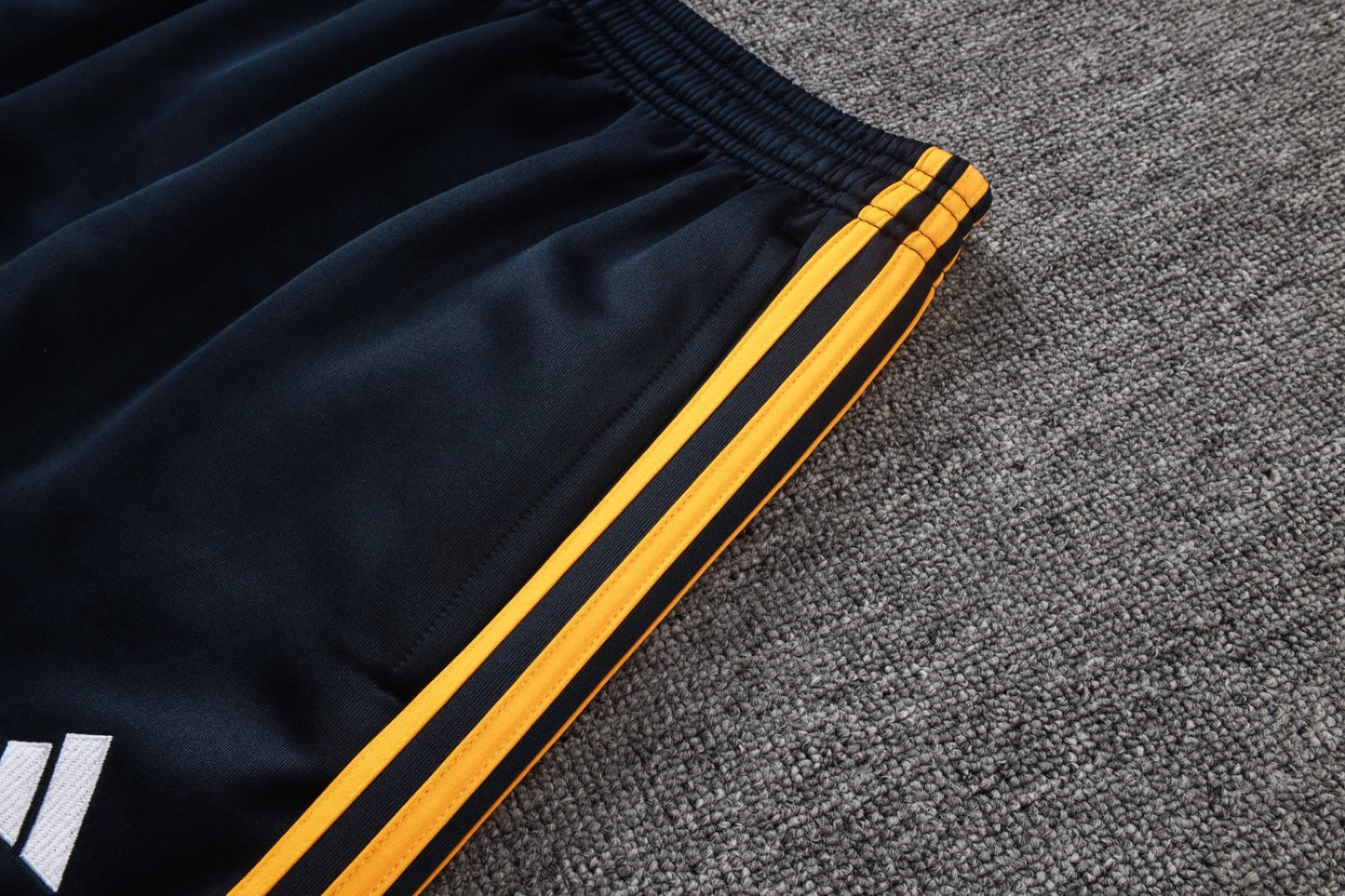 Tracksuit 26/27