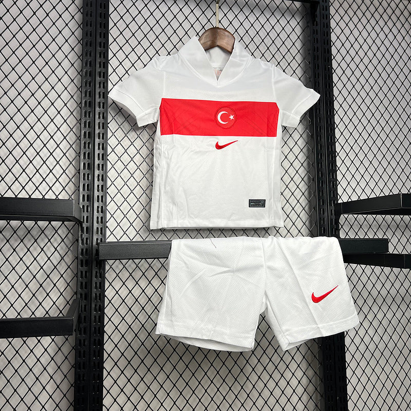 Kids Türkiye Away Kit 2024/25