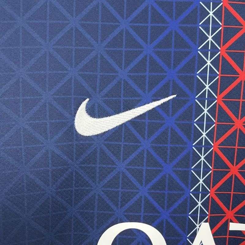 Paris Saint Germain Home Jersey 2025/26 - World Champion Patch