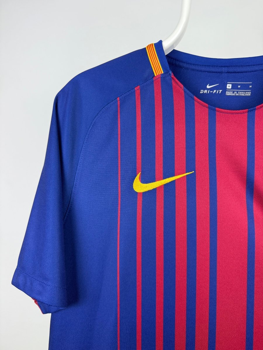Lionel Messi - FC Barcelona 2017/18 home jersey 🇦🇷