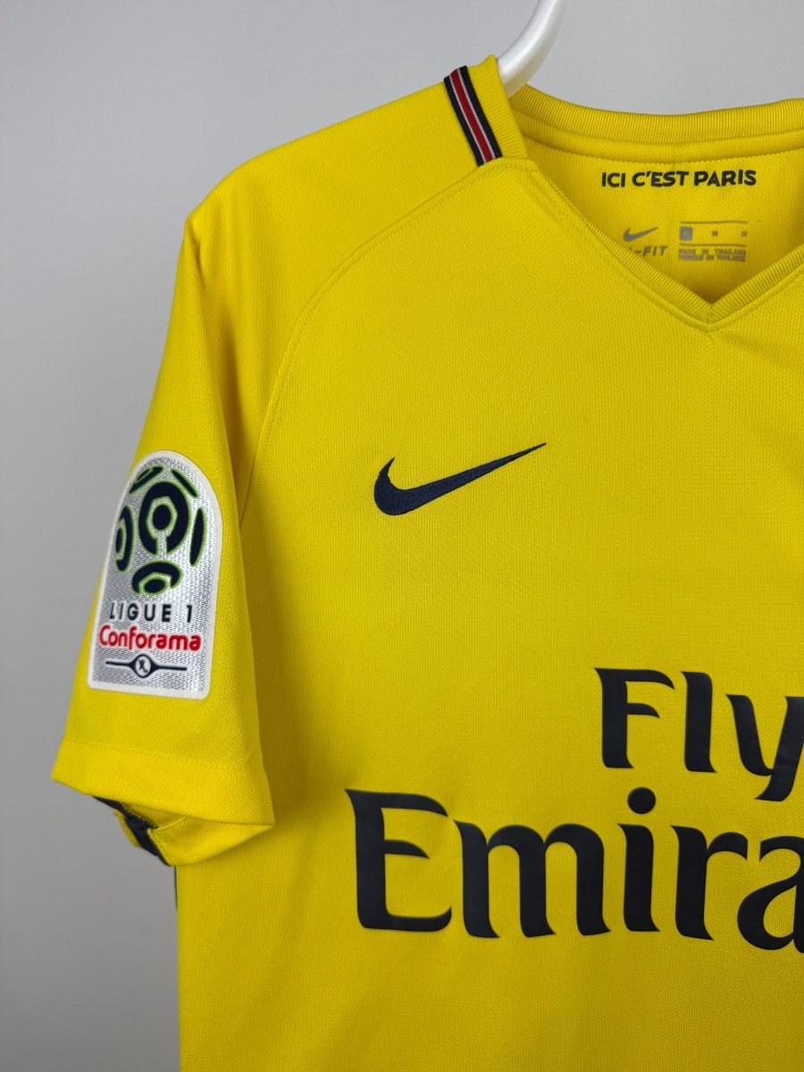 Neymar Jr. - Paris Saint Germain 2017/18 away shirt 🇧🇷