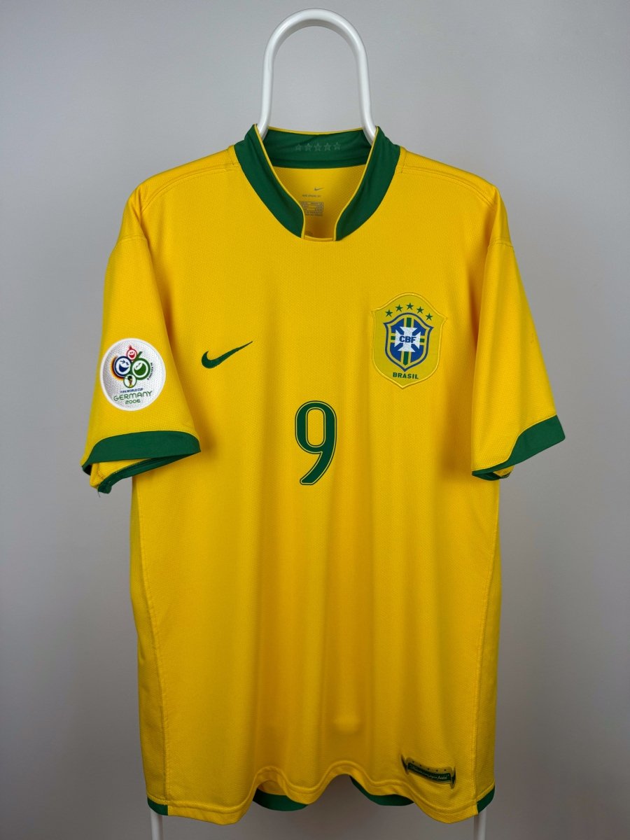 Ronaldo Nazario - Brazil 2006 home shirt 🇧🇷