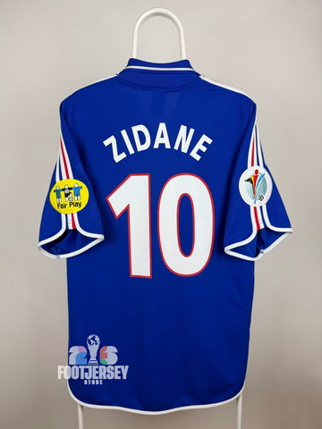 Zinedine Zidane - France 2000 home shirt 🇫🇷